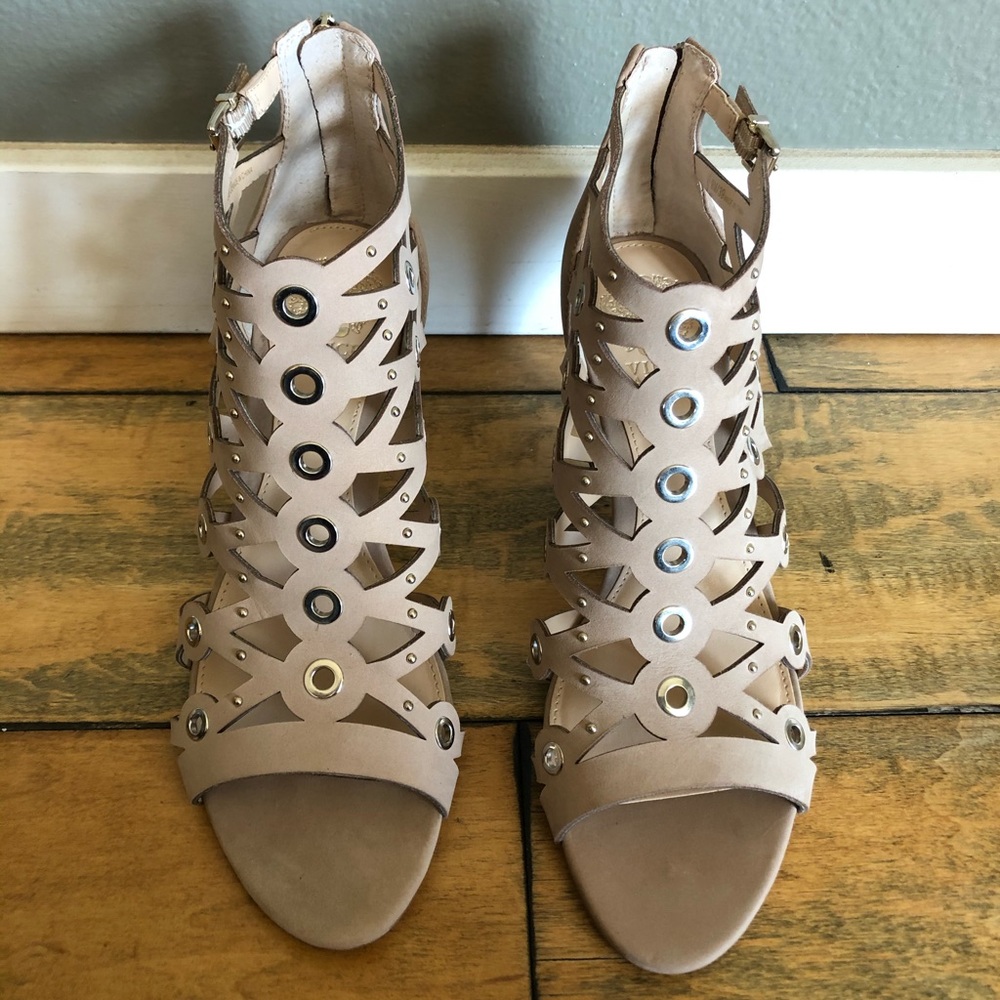Vince Camuto Mallena Nude Heel (Size 9)